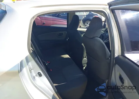 2017 Toyota Yaris L z USA, uszkodzony, nr VIN VNKKTUD38HA074890